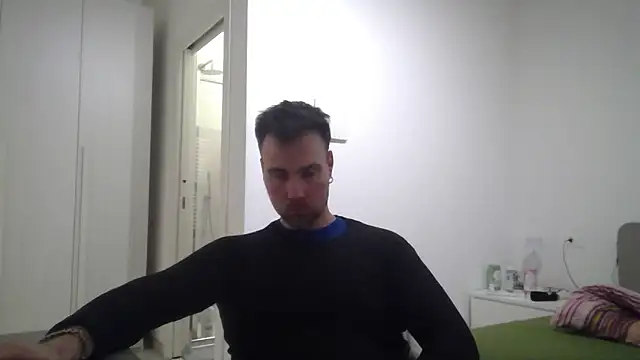 دردشة mrlyuis الجنسية المباشرة