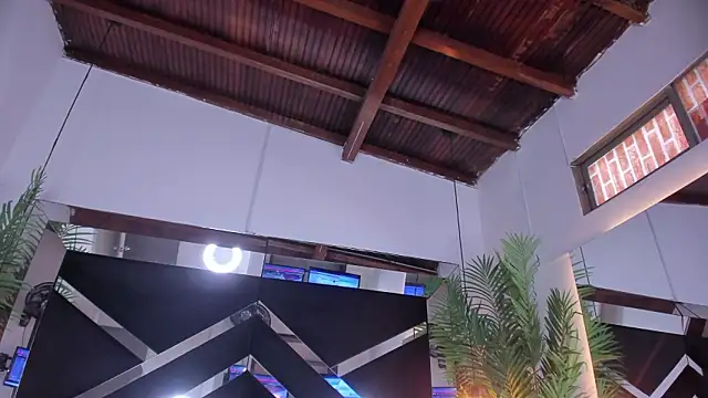 emily-fox: απευθείας συνομιλία ΧΧΧ