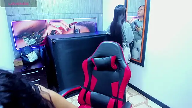 Chat +18 de alison_moon7 ao vivo