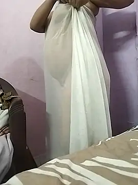 nikkyguddi live XXX chat