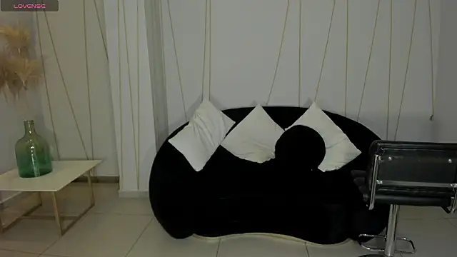 Pokazy przed kamerką – SunnyRivers