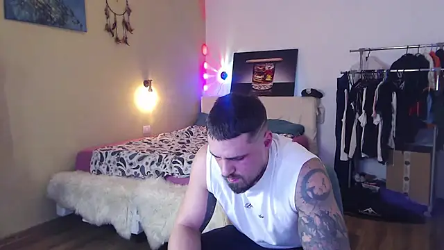 Tiberius_hunk: απευθείας συνομιλία ΧΧΧ