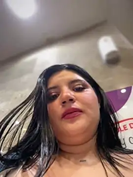 horny_roomiess Chat XXX live