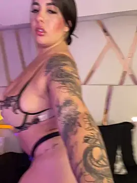 Madisson-Rivas' Live XXX Chat