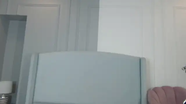 Chatroom XXX en direct de ChantalGarner