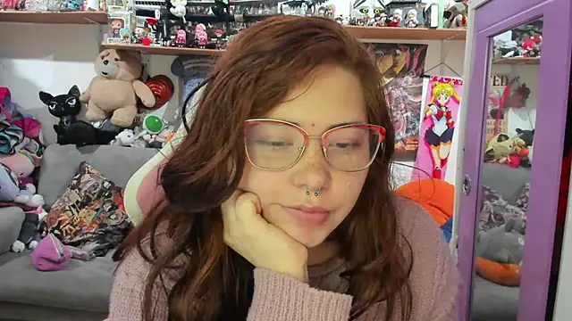 soficammy Adlı Modelin Canlı XXX Sohbeti