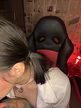 Chat XXX ao vivo de i_am_nina_