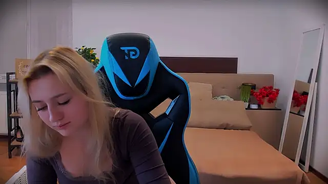 Lulu___Moon: онлайн-секс-чат