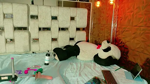 alandelrey57 现场XXX聊天