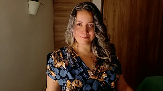 عرض كام AVRAKEHDABRA