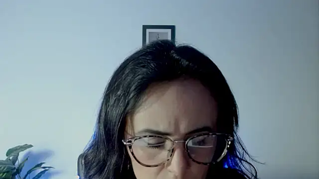 Chat +18 de Juliana__lx ao vivo