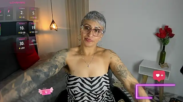 Charlotte__Gray 网络视讯表演