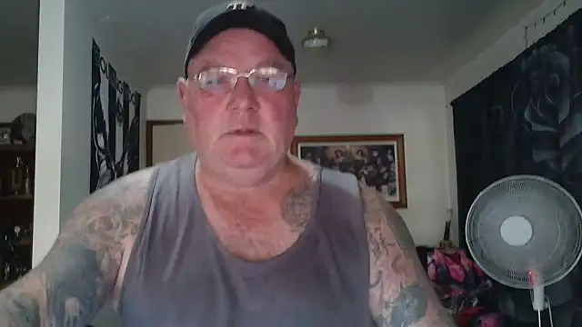 Živý XXX chat KINKYBLUEYES69