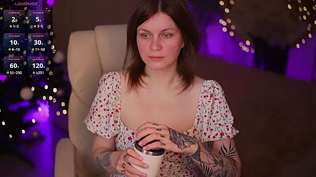 Онлайн чат XXX TinaMelt