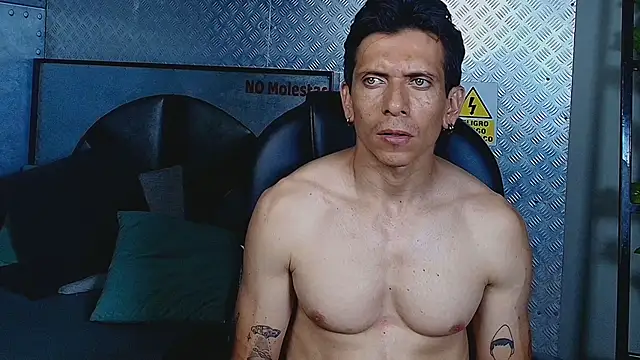 TheKing_39_ 라이브 XXX 채팅