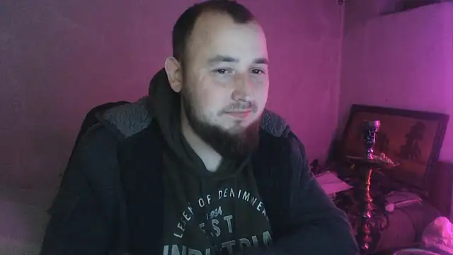 BIG-COCK-OMG 网络视讯表演