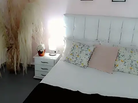 charlotte1_sweet live XXX chat