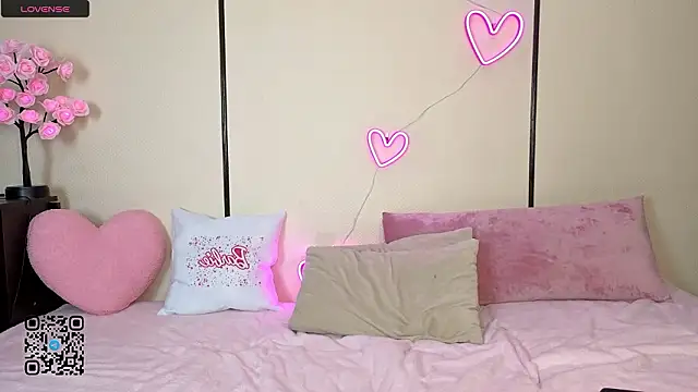 striploves' Live XXX Chat