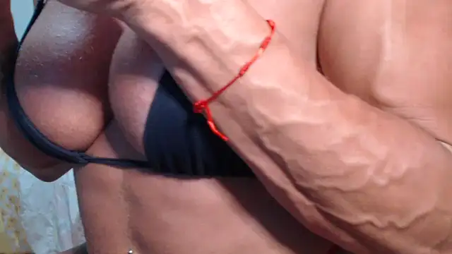 Stronggsexy 网络视讯表演