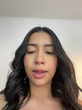 Soe_Love Chat XXX live