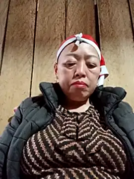 Agnes-baby's Webcam Show