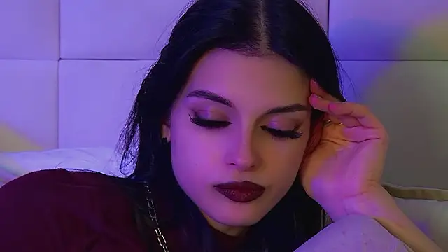 BeverlyMost's Live XXX Chat