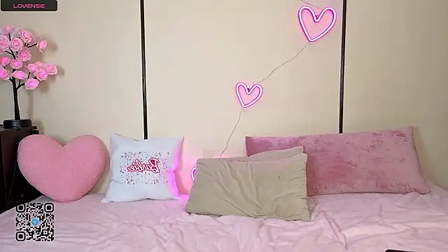 striploves 现场XXX聊天