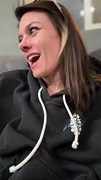 دردشة LadyLena1 الجنسية المباشرة