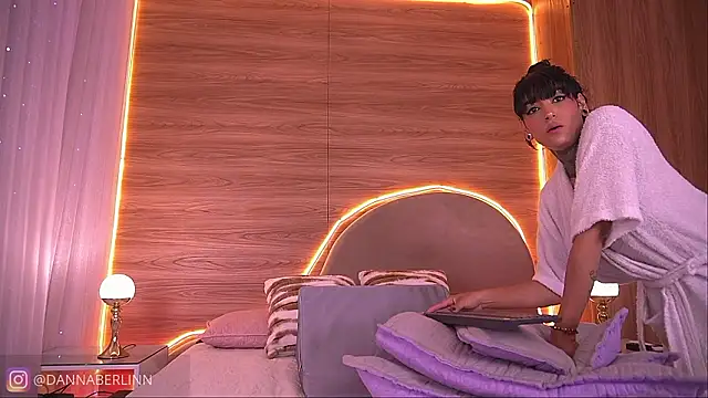 danna_berlin_ – Live XXX-chat