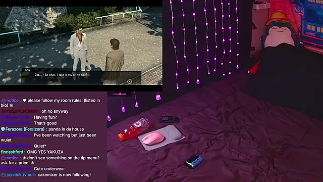 Chat +18 de evamila ao vivo