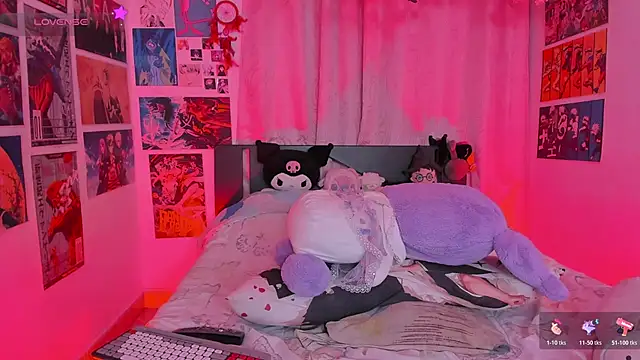 MissCurvyTop: онлайн-секс-чат