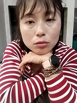 linda_bae00: διαδικτυακό σόου στην κάμερα