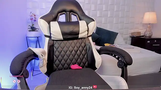 Chat +18 de anny_rouse24 ao vivo