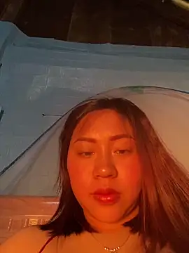 maianhcute 网络视讯表演