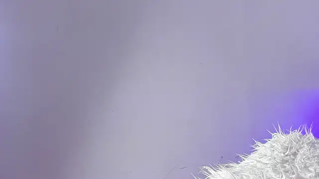 Tsuki_Maru Pertunjukan Webcam