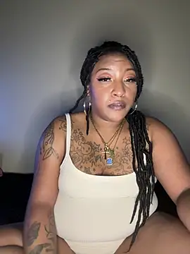 Egyptian_reign Pertunjukan Webcam