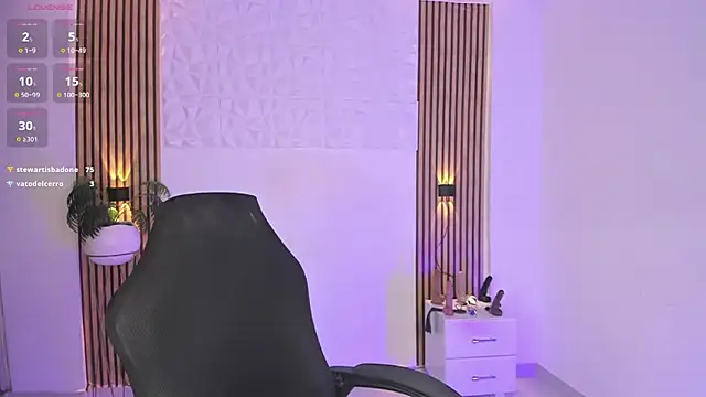 Chat +18 de valeria_acosta_ ao vivo