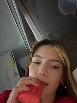 Chat +18 de Lorraine_Leon ao vivo