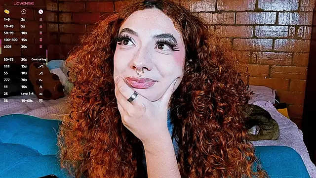 Chat XXX ao vivo de Annycolin_