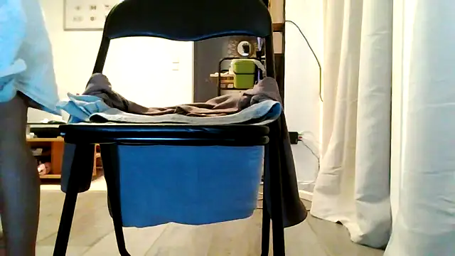 عرض كام petite-Alondra