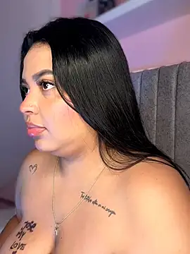 Emily_Cooper7 Chat XXX live