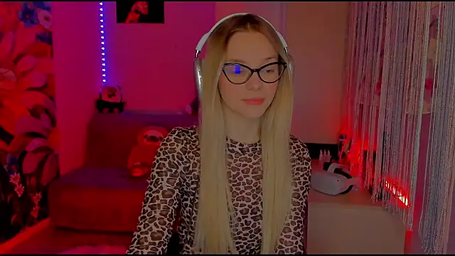 LilKittyX Chat XXX live