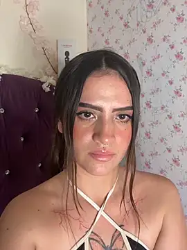 LunaaBlossomのライブXXXチャット