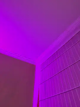 aurora_divine's Live XXX Chat