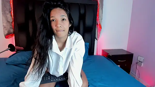 LuciaMoretti_ Webcam show