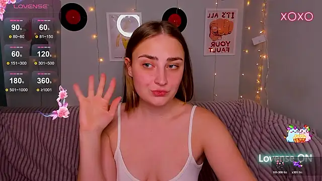 Chat +18 de MilliStrii ao vivo