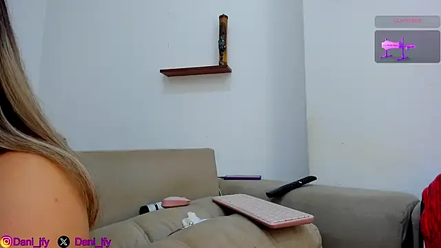 Chat +18 de Dani_javi ao vivo