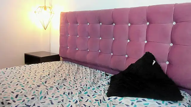 Chat XXX en directo de charly_morningstar