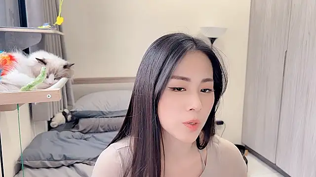 BabyOneDaily live XXX chat