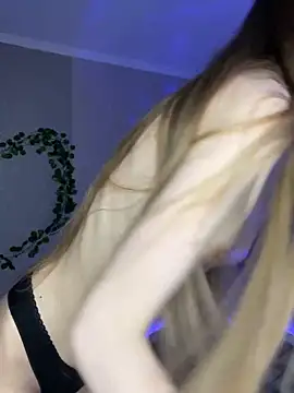 LillianHurd Adlı Modelin Canlı XXX Sohbeti